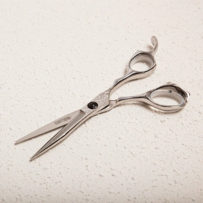 SANTORINI TIJERA FILO NAVAJA 5,75 SAMURAI PREMIUM